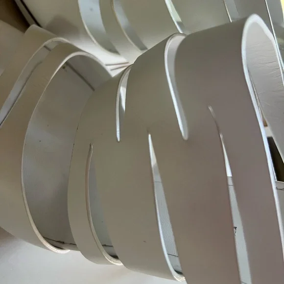 High heels - Picture 4 of 10